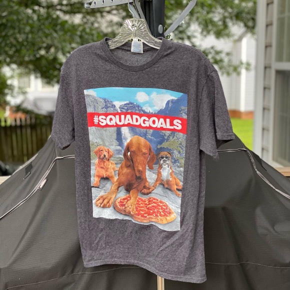 #SQUAD GOALS Dogs Graphic T-shirt - Picture 1 of 3
